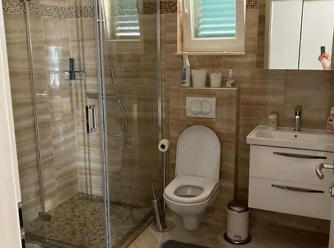 Apartmán Modern Seeview With Free Wifi, Free Parking, 300m From