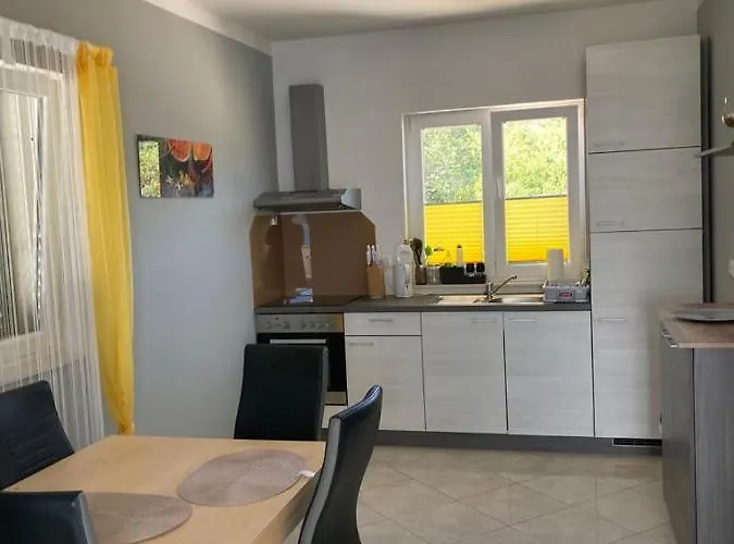 Apartament Modern Seeview With Free Wifi, Free Parking, 300m From